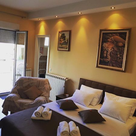 Jolie Apartment Beograd Ngoại thất bức ảnh