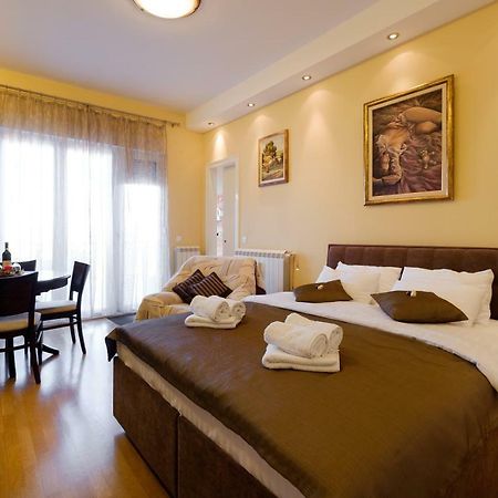 Jolie Apartment Beograd Ngoại thất bức ảnh