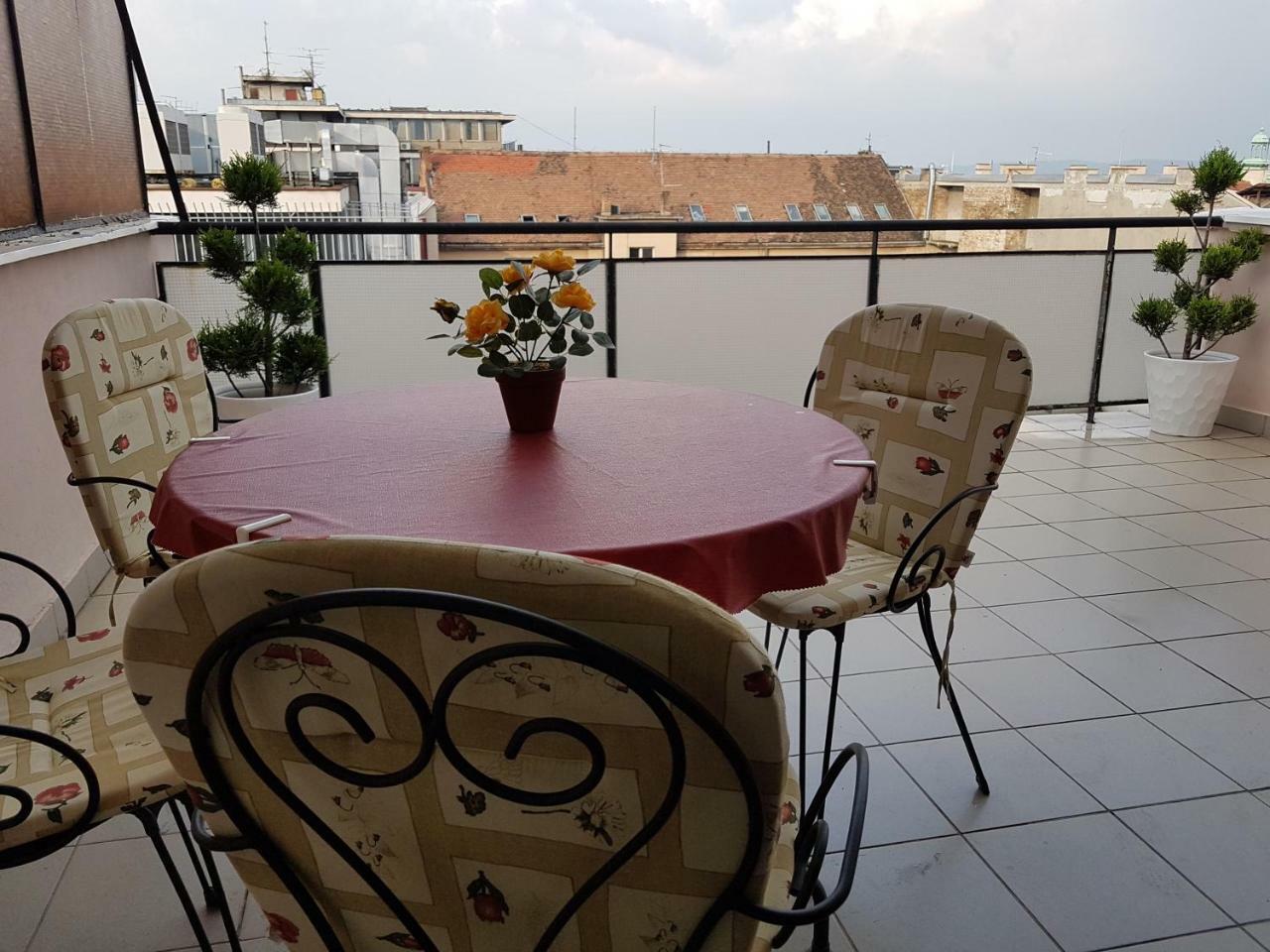 Jolie Apartment Beograd Ngoại thất bức ảnh